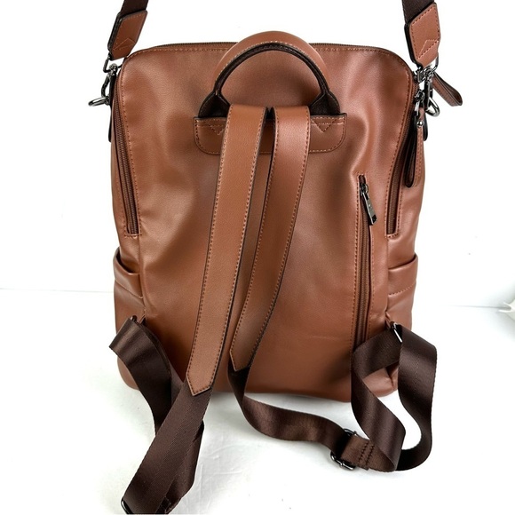 Cluci Switchable Backpack Vegan Leather Handbag Travel Brand NEW - Picture 3 of 10